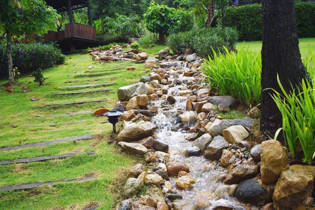 Phu Pha View Doi Hotel Samoeng Exterior photo