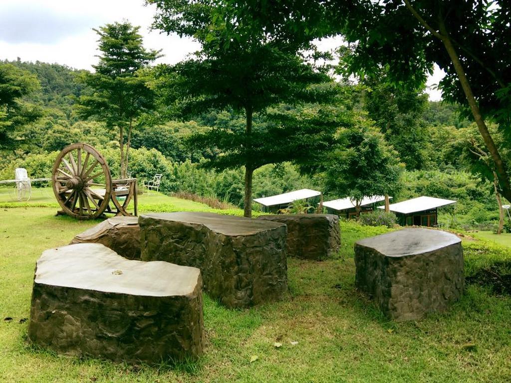 Phu Pha View Doi Hotel Samoeng Exterior photo